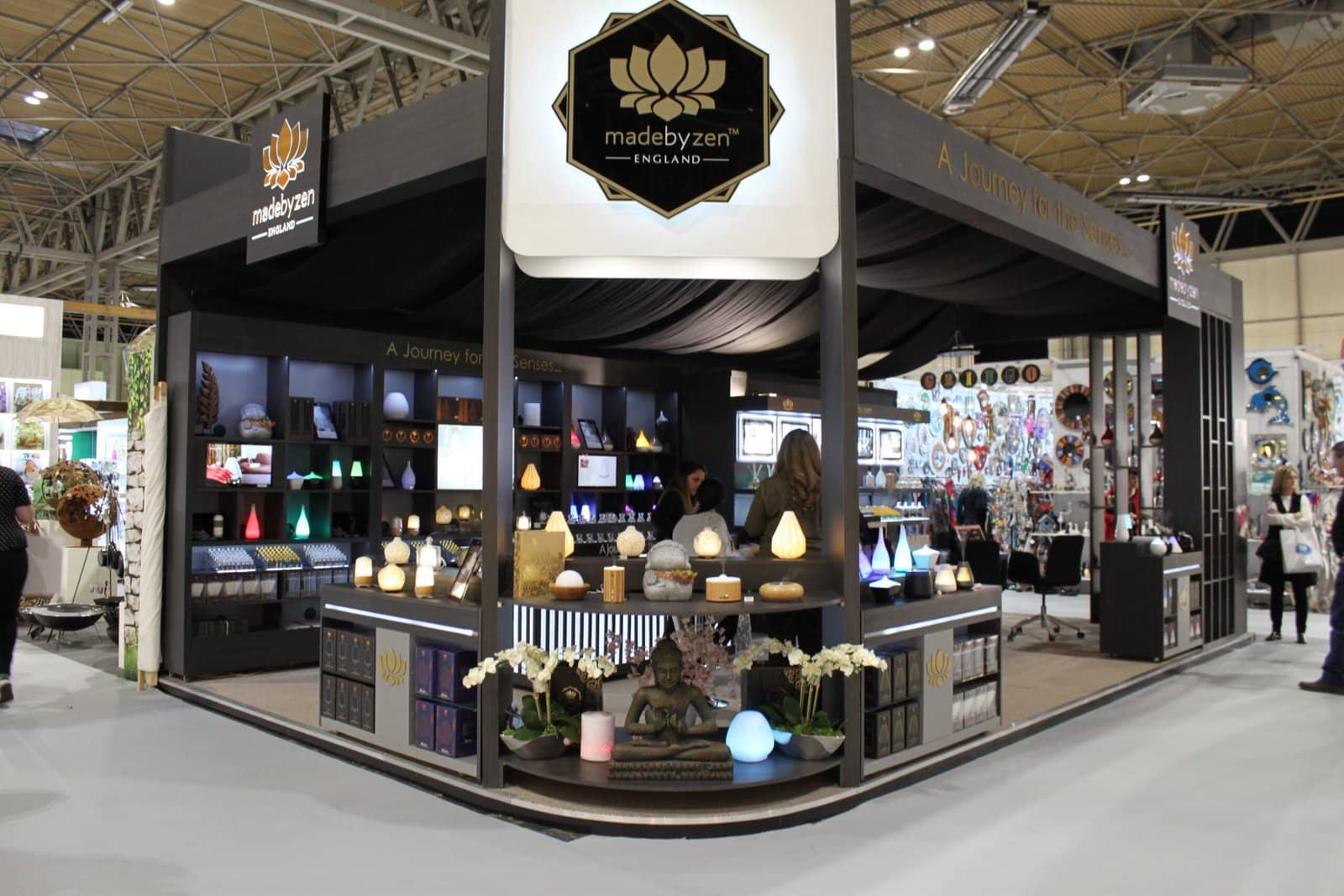 Relaxing Exhibition Stand Design